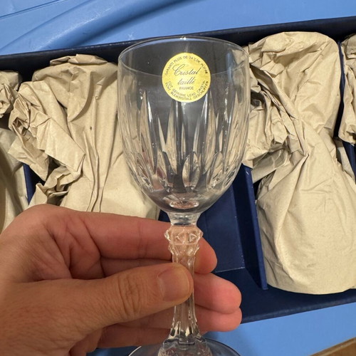 Wine glasses from France like new