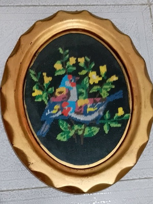 Embroidered bird picture vintage, oval with gold frame like new