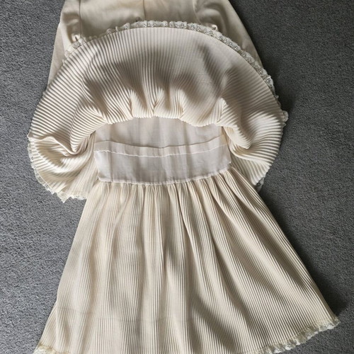 Edwardian Style Vintage Girls' Dress beige, like new