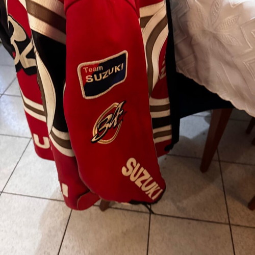 Suzuki Kevin Schwantz collectible leather jacket XXL like new, multicolor
