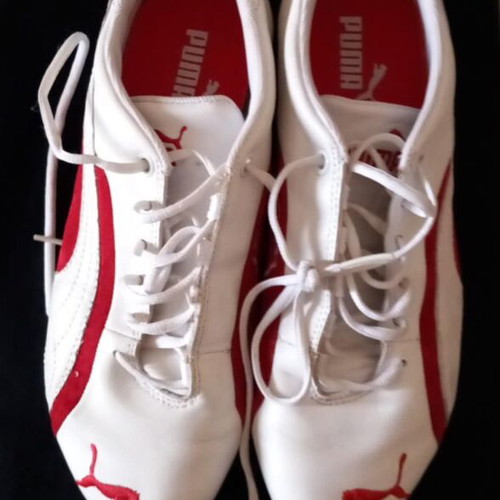 Puma Speedcat shoes used, size 39, white and red, narrow fit