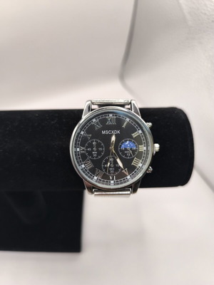 Men's watch new