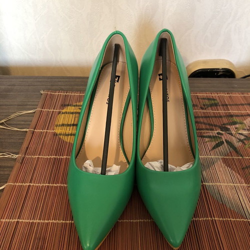 Zapatos Green High Heels New, 8 cm Pyramid Heel