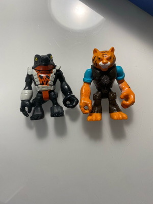Teenage Mutant Ninja Turtles Half Shell Heroes Tiger Claw and Newtralizer figures used, 2 pcs