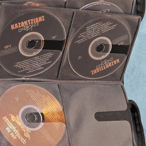 Greek CD collection like new, about 100 rembetika and laiko
