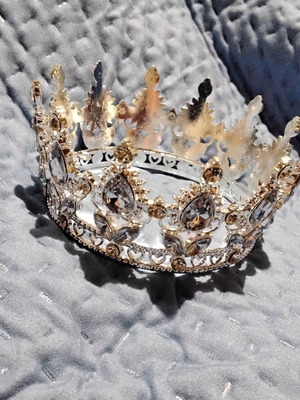 Crown new