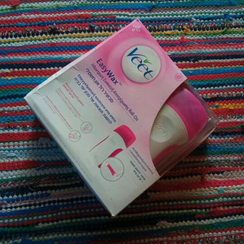 Hair removal set new with epilator, wax and strips