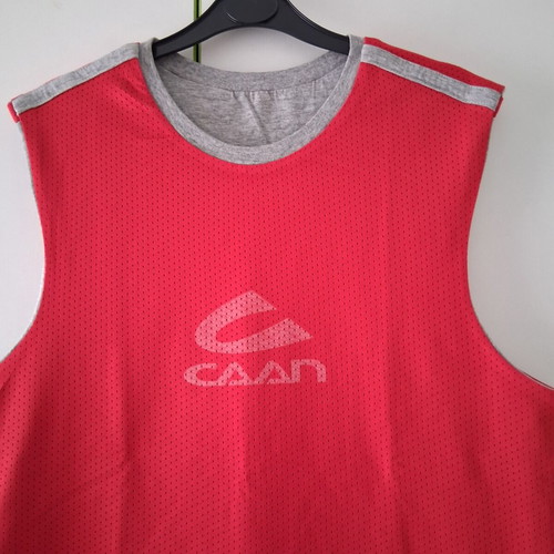 Double Face Sleeveless Shirt Caan like new, gray and red