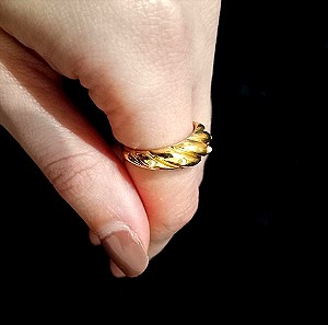 Παραμυθένιο χρυσό δαχτυλίδι faux