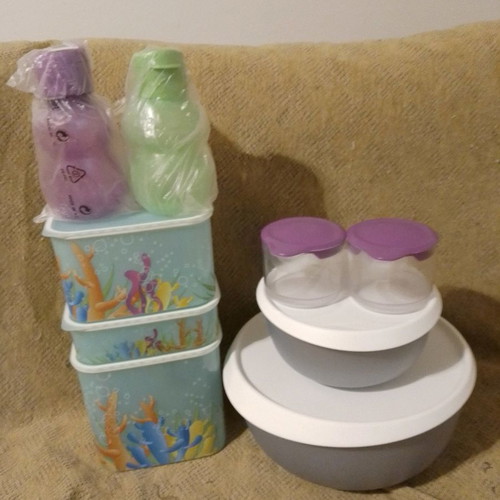 Tupperware καινούργιο πακέτο 9 τεμαχίων με σχέδιο κοραλία και παιδικά μπουκαλάκια