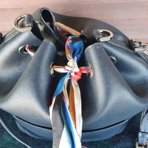 Michael Kors bucket bag used, black and blue