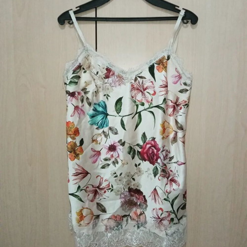 Lingerie top with lace and adjustable straps, new, multicolor