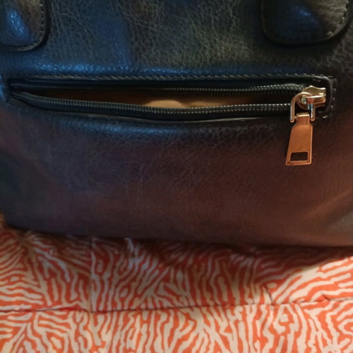Women's shoulder bag used, grey with zipper and clips