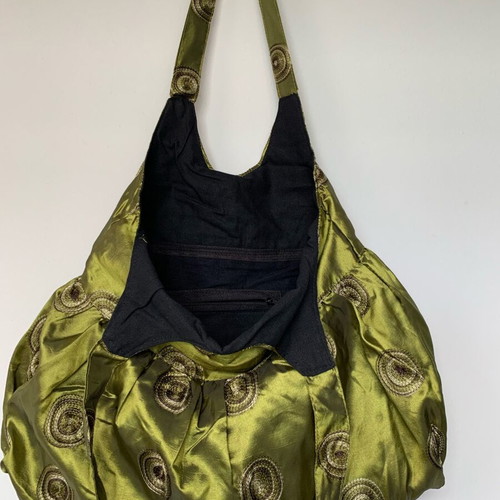Summer bag new, embroidered shiny fabric