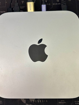 Apple Mac mini M2 with Magic Mouse and Logitech MX Keys S like new