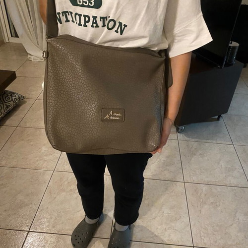 Adonio Adriano crossbody bag like new