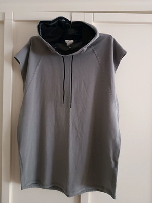 H&M Hoodie Blouse new, size L, black bicolor