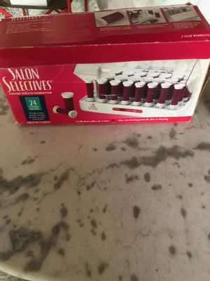 Salon Selectives heated hair rollers new, 24 rollers in 3 sizes, American plug