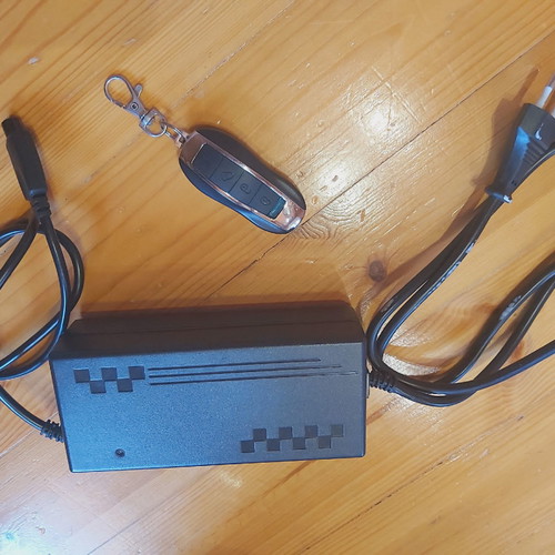 Hoverboard used, almost new with accessories and key
