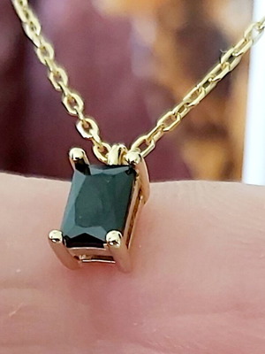 Silver necklace 925 with sapphire new, green and gold