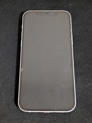Apple iPhone 12 128GB with new battery and 2 cases