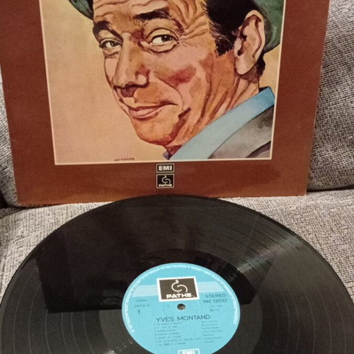 Yves Montand vinyl record used