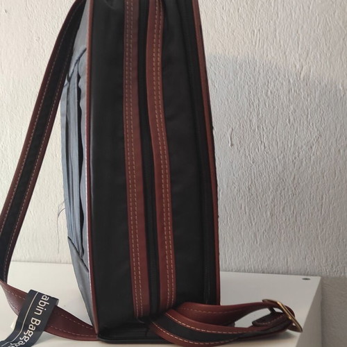 Samsonite Vintage Shoulder Bag Briefcase like new, black and brown