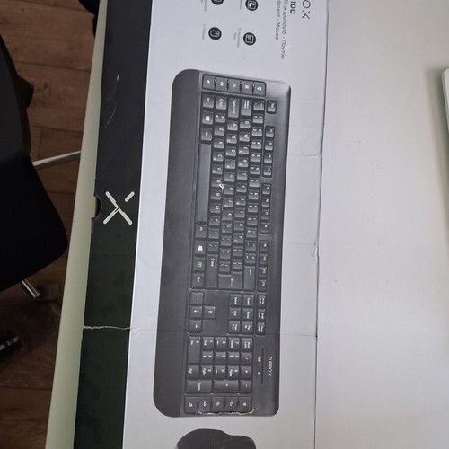 Wireless keyboard and mouse set new in packaging