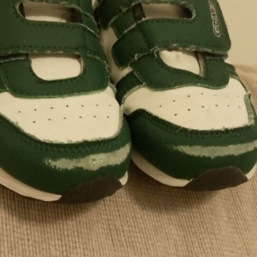 Sinsay athletic shoes size 27 used, green, slight front paint needed