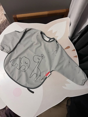 Done By Deer Long Sleeve Bib 6-18m Dreamy Dots Grey like new