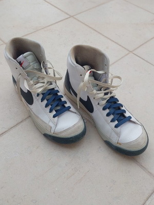 Nike Blazer used size 39 white and blue