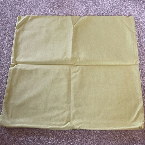 Cushion cover 40x40 for decorative sofa pillow like new with zipper