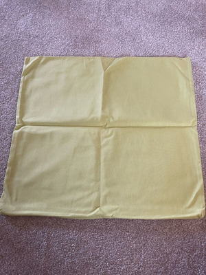 Cushion cover 40x40 for decorative sofa pillow like new with zipper
