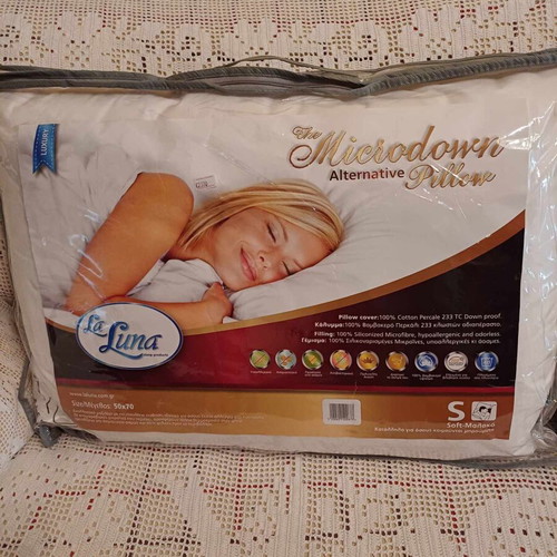 La Luna anatomical pillow new with Memory Foam and Cool Gel 50x70