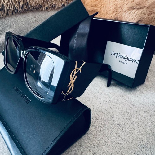 Ysl sunglasses like new, black