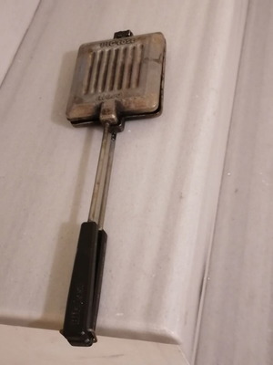 Toaster kitchen utensil used, retro, collectible