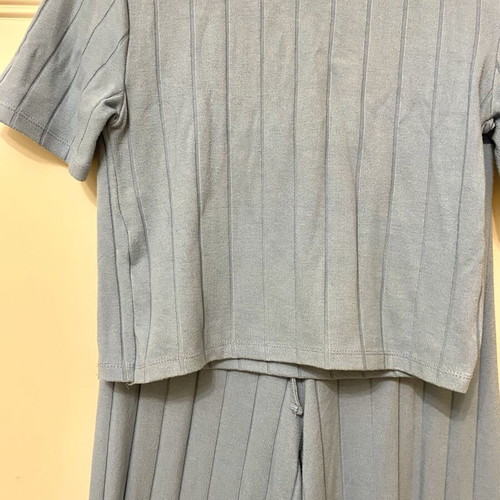 Stradivarius blue set in excellent condition, top M bottom S