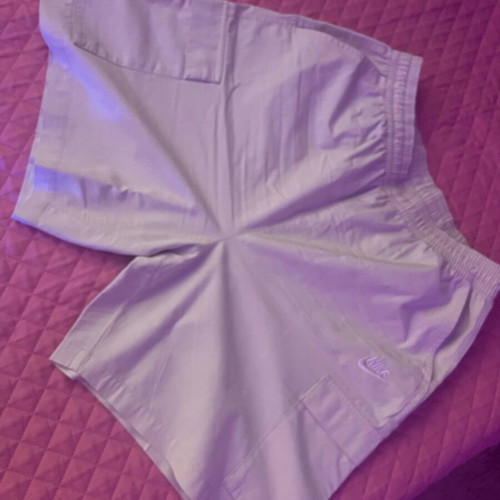 Nike beige jean-style shorts size L like new unisex