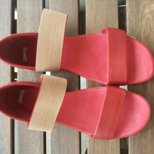 Camper leather shoes size 39 like new, red