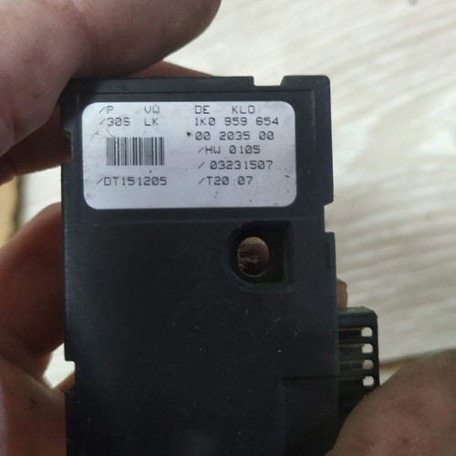 Steering Angle Sensor used for VW Golf 5 1K0 959 654