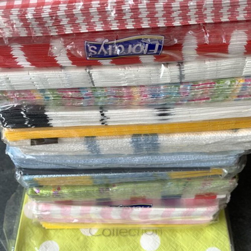 Vintage napkins like new, pack of 14