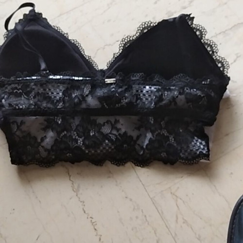 BSB lace bralette like new, black, size XS