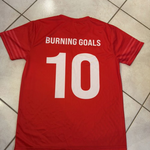 Football Jersey No10 size M like new