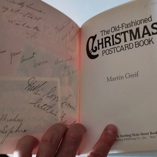 The Old-Fashioned Christmas Postcard Book used, 40 postcards