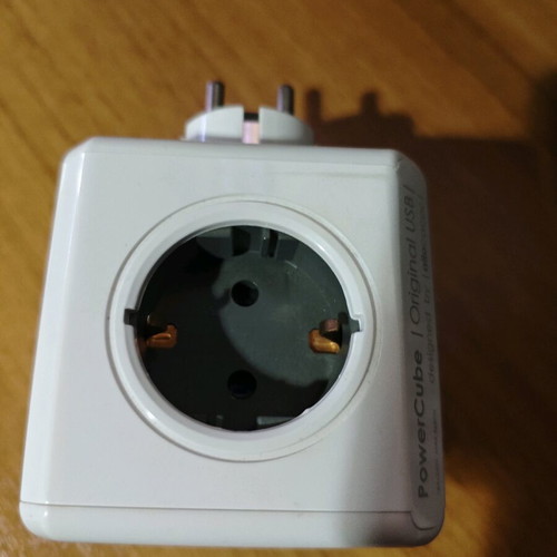 Allocacoc Original PowerCube 4-Socket with 2 USB-A like new power strip
