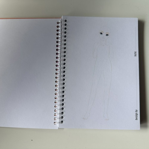 Top Model Pocket coloring book new