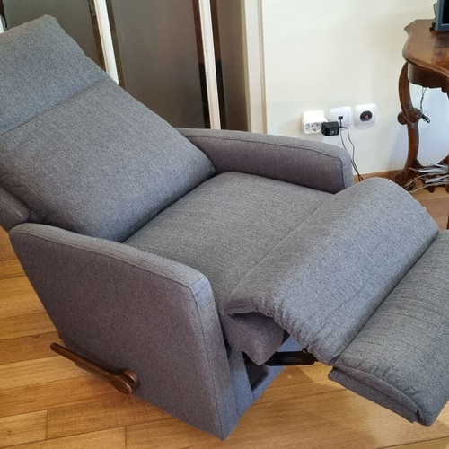 La-Z-Boy Rayna reclining armchair, authentic American