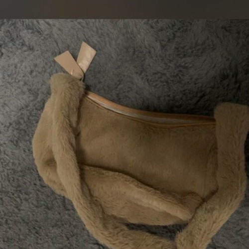 Shoulder bag like new, small light brown