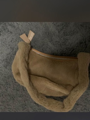 Shoulder bag like new, small light brown