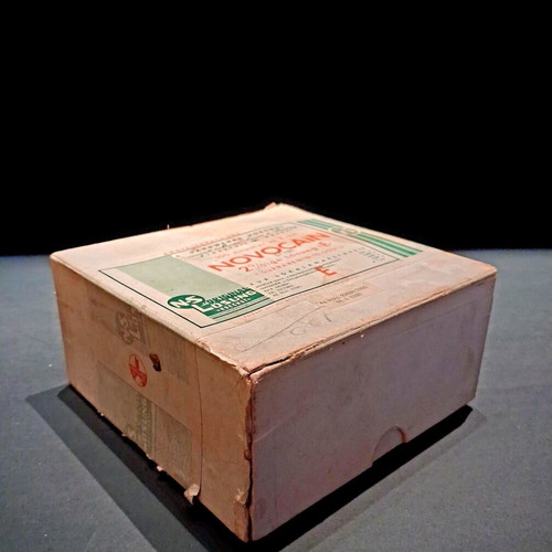 Novocain 1928 collectible medicine box like new